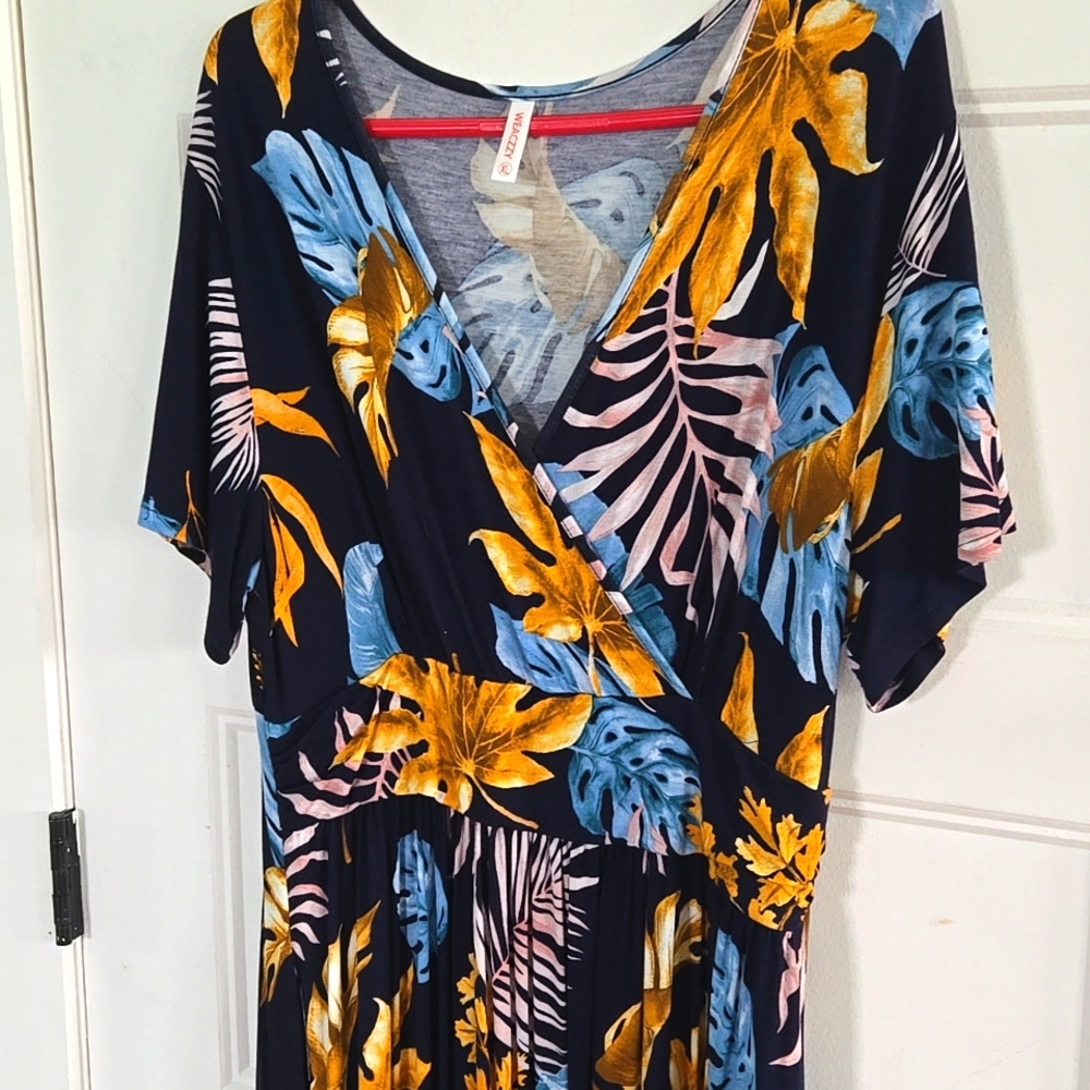 Palm And Leaf Print V Neck Blue Gold Summer To Fall Dress Size XL Short Sleeve
